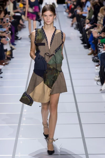Look 6